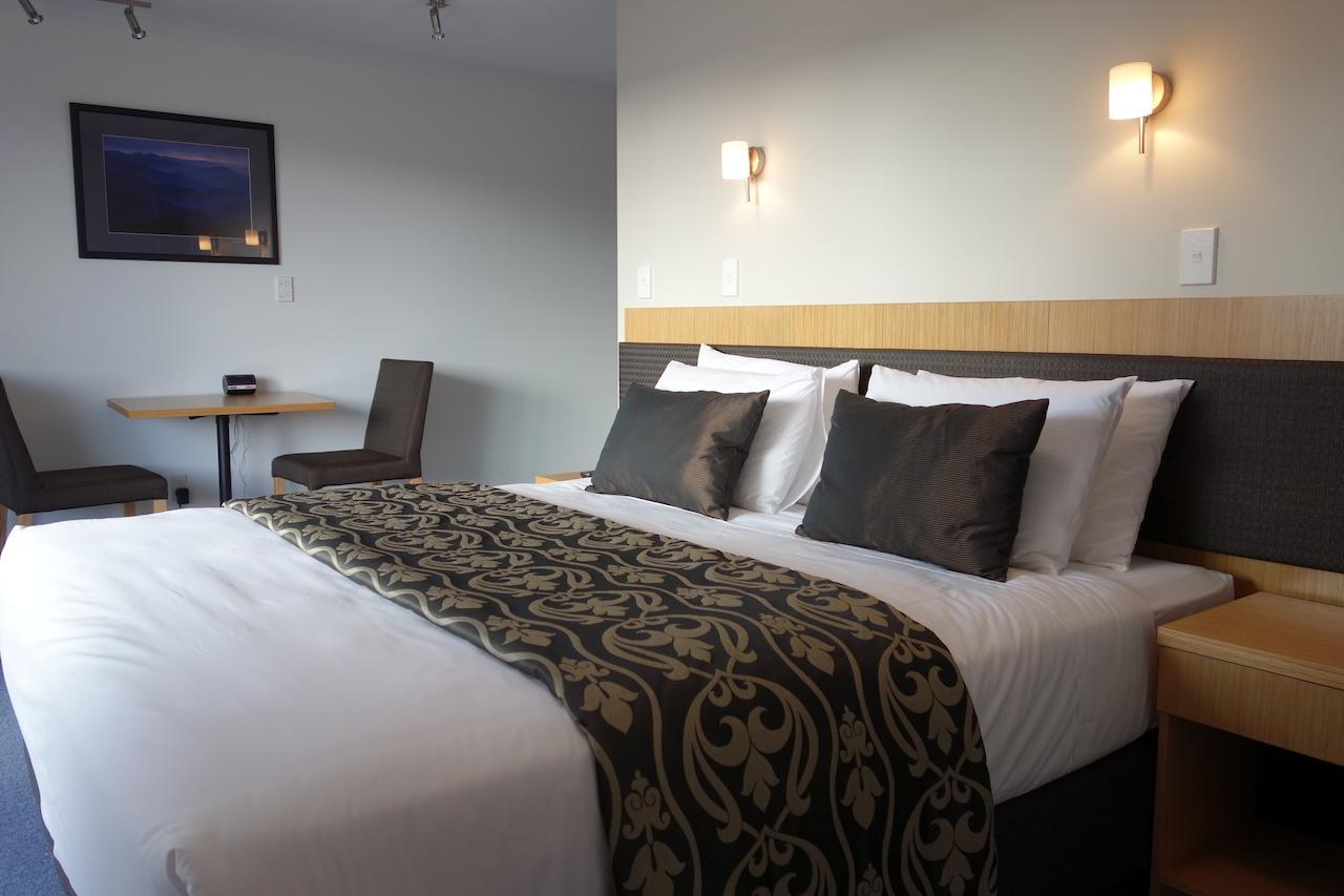 Parakai Springs Lodge Rum bild